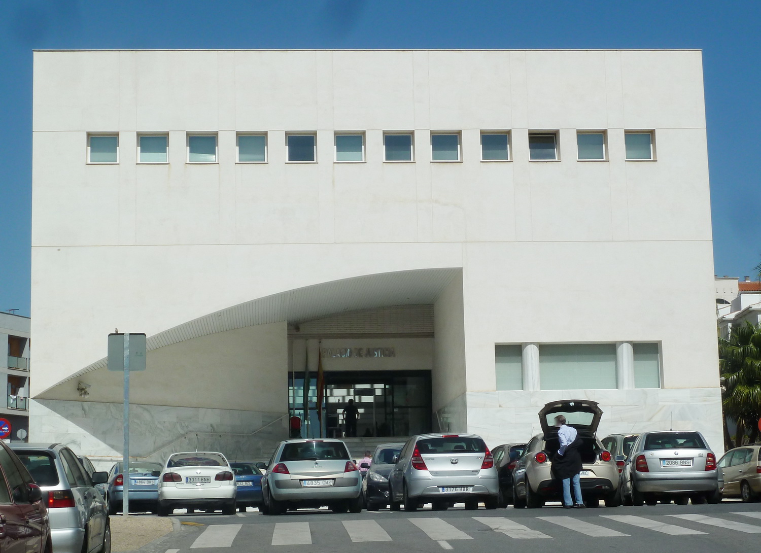 Investigada una pareja por cinco robos con fuerza en viviendas y explotaciones agrcolas de la Costa